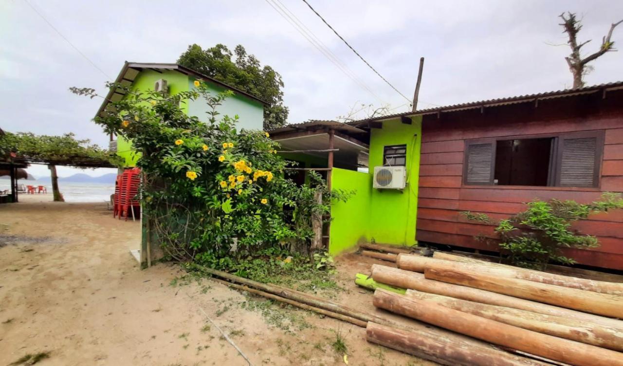 827 Chale Pe Na Areia, Completo Na Praia Do Estaleiro Em Ubatuba - 1 Dormitorio, 1 Banheiro, 1 Vaga De Garagem Exterior photo